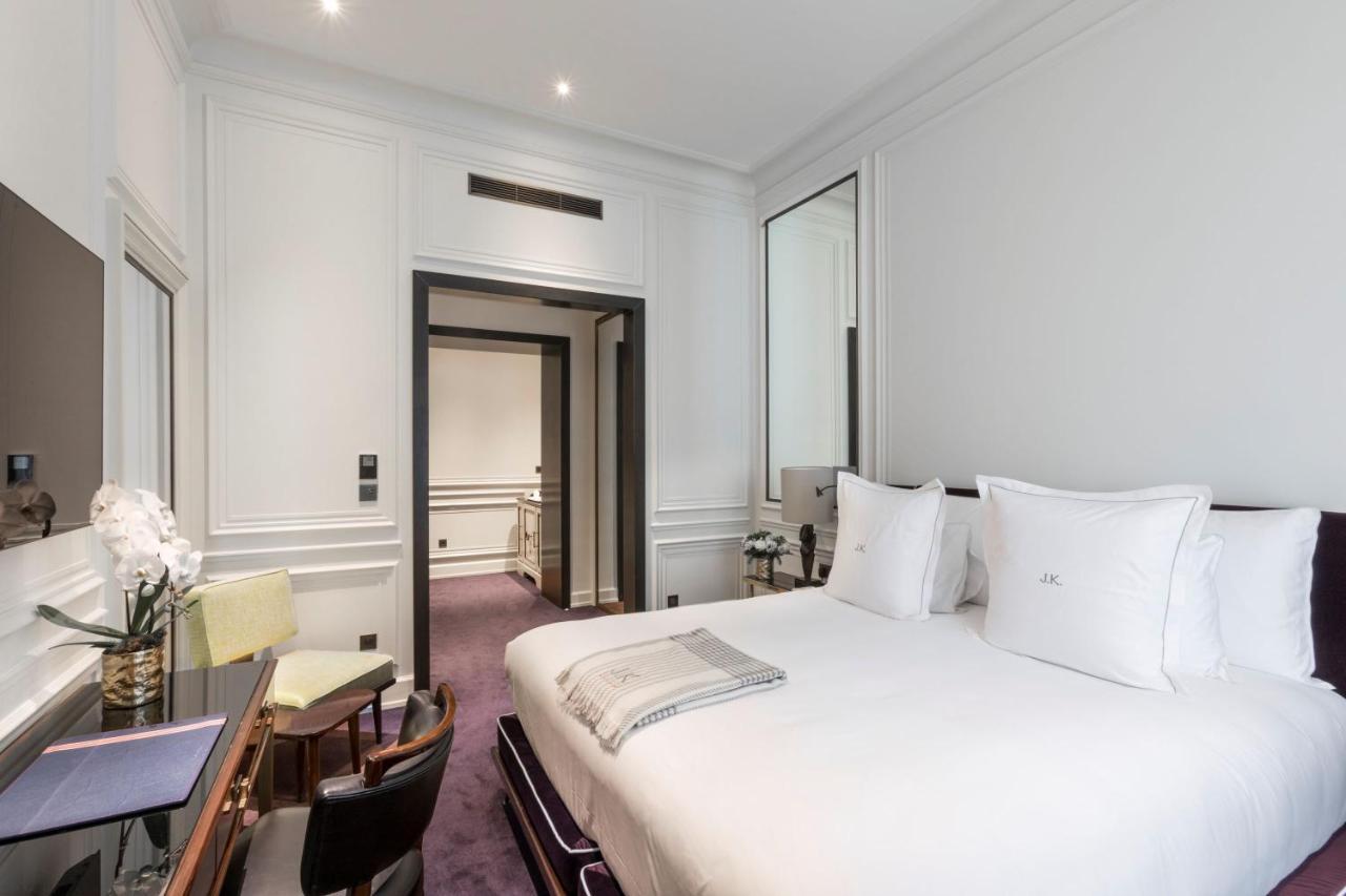 J.k. Place 5* Paris